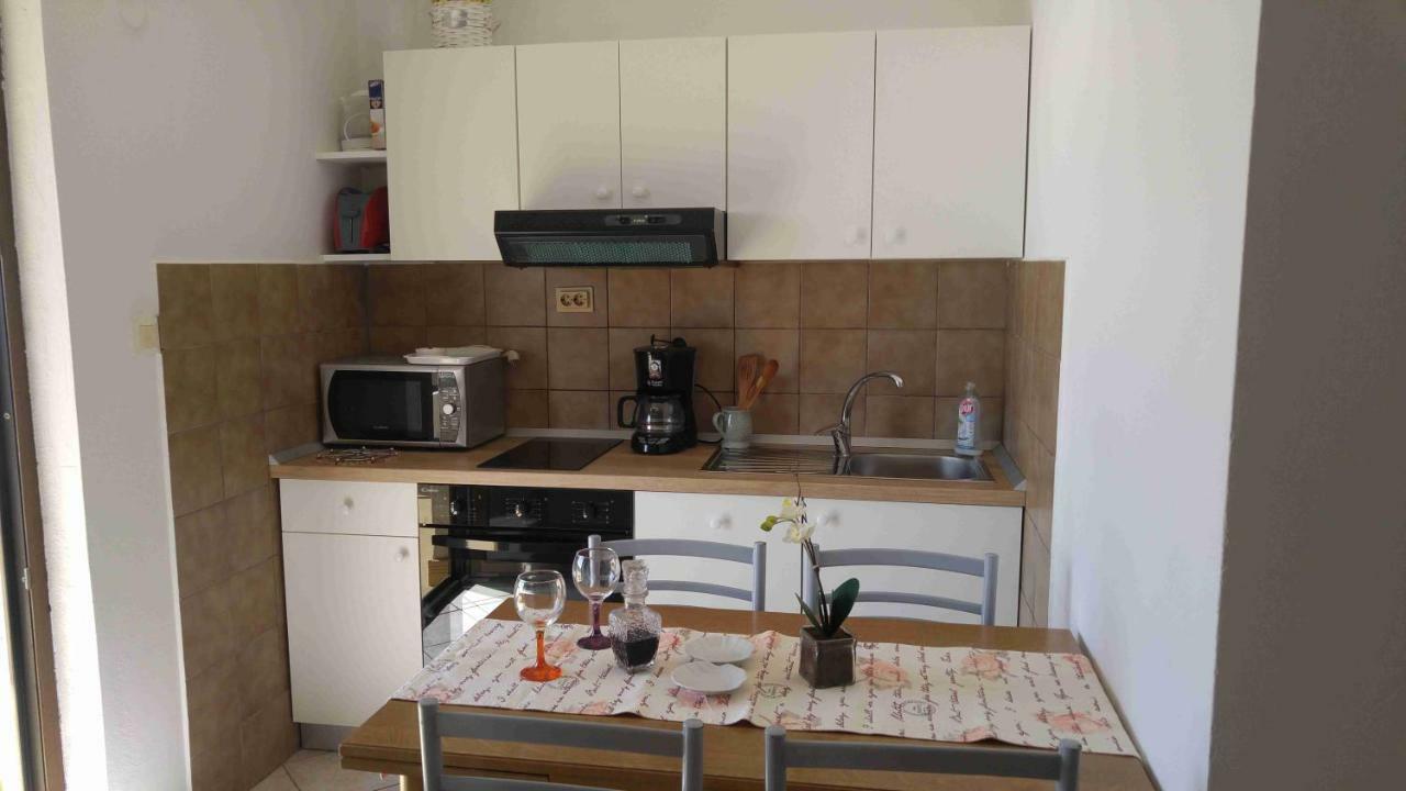 Vera Apartment 1 Рогозниця Екстер'єр фото