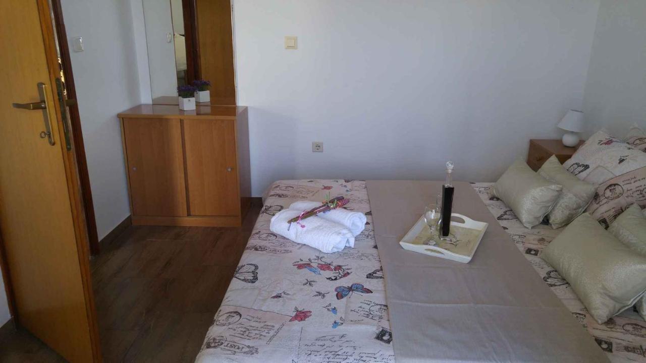 Vera Apartment 1 Рогозниця Номер фото