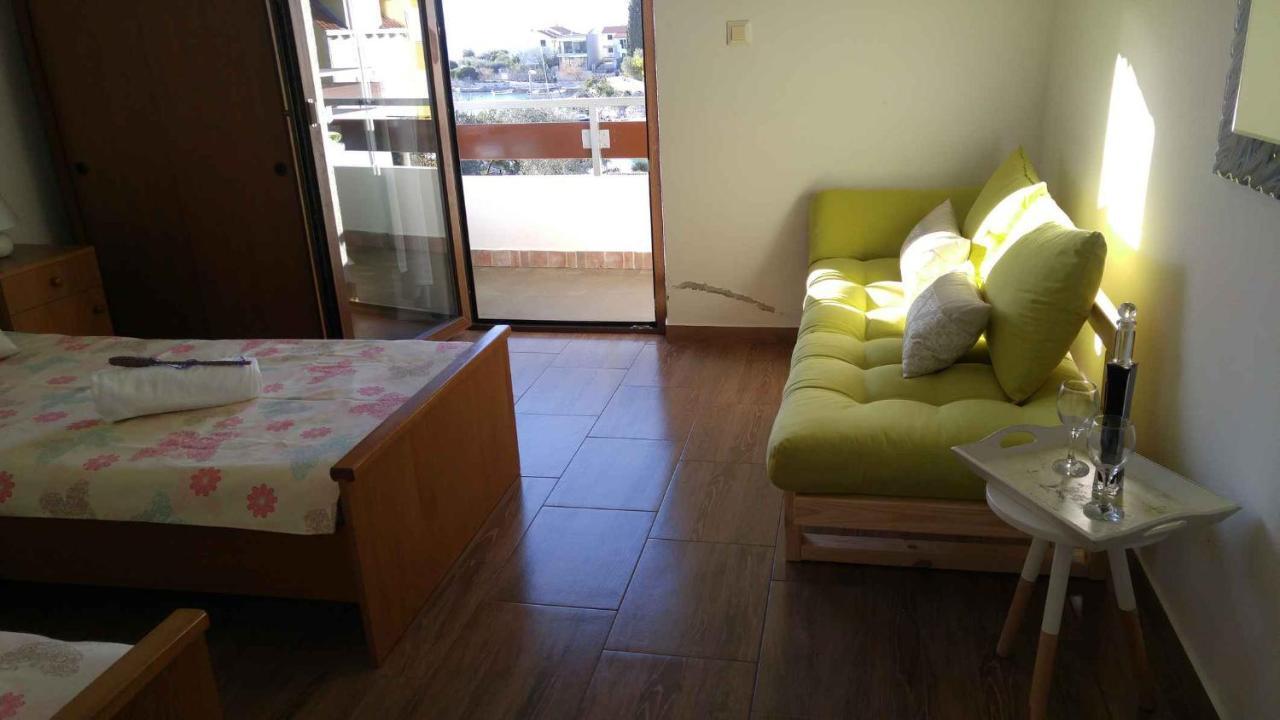Vera Apartment 1 Рогозниця Номер фото